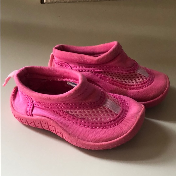 baby water shoes size 4